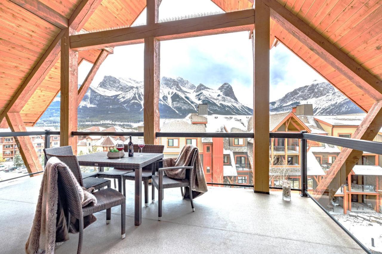 Penthouse At Solar A Resort And Spa Canmore Buitenkant foto
