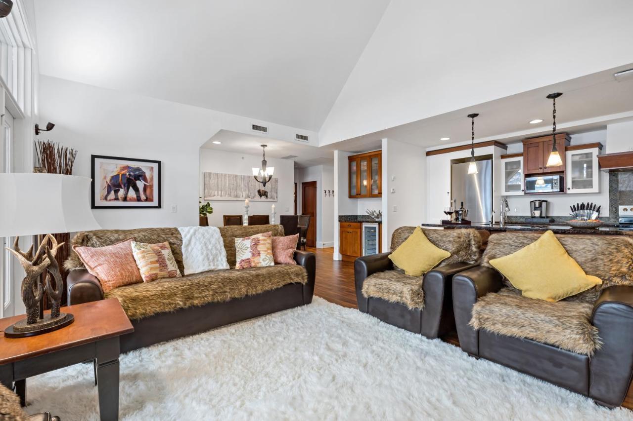 Penthouse At Solar A Resort And Spa Canmore Buitenkant foto
